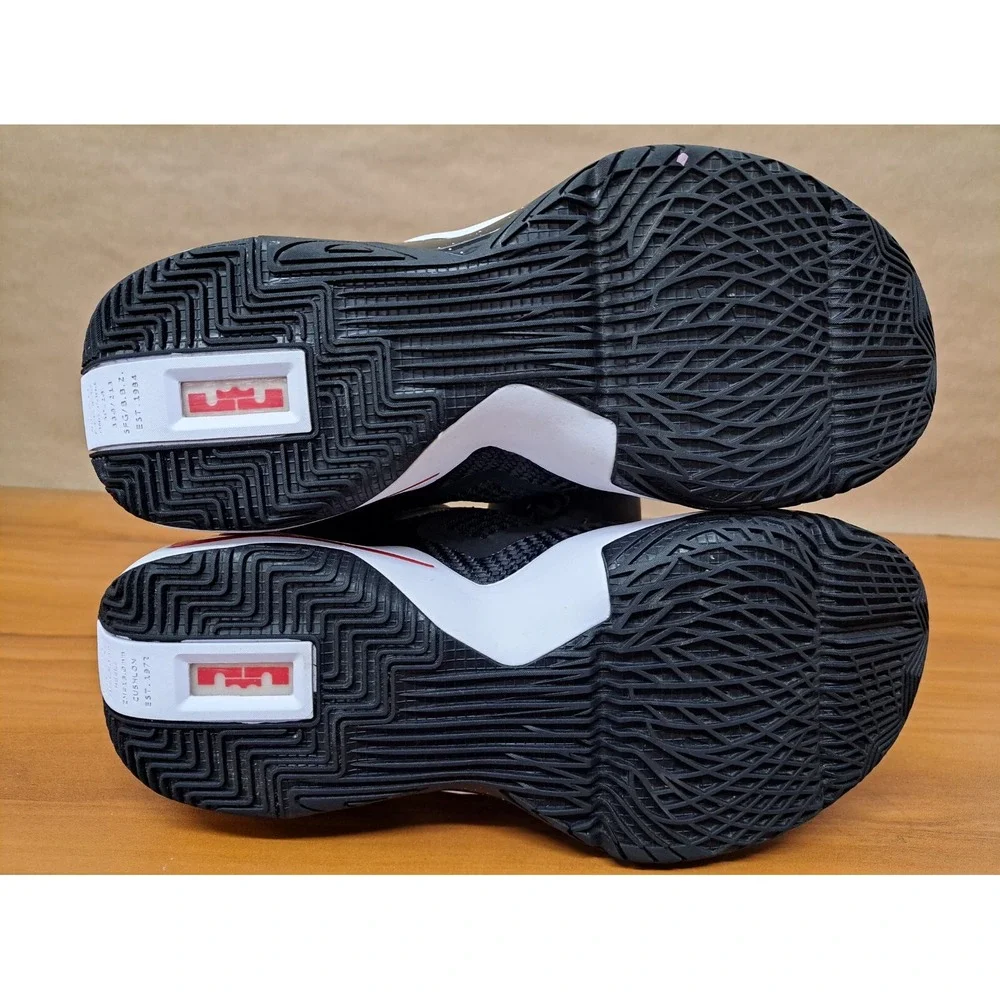 Nike Men's LeBron Soldier XIV Basketball Sneakers Ck6024-002‎ Black White Sz 9.5